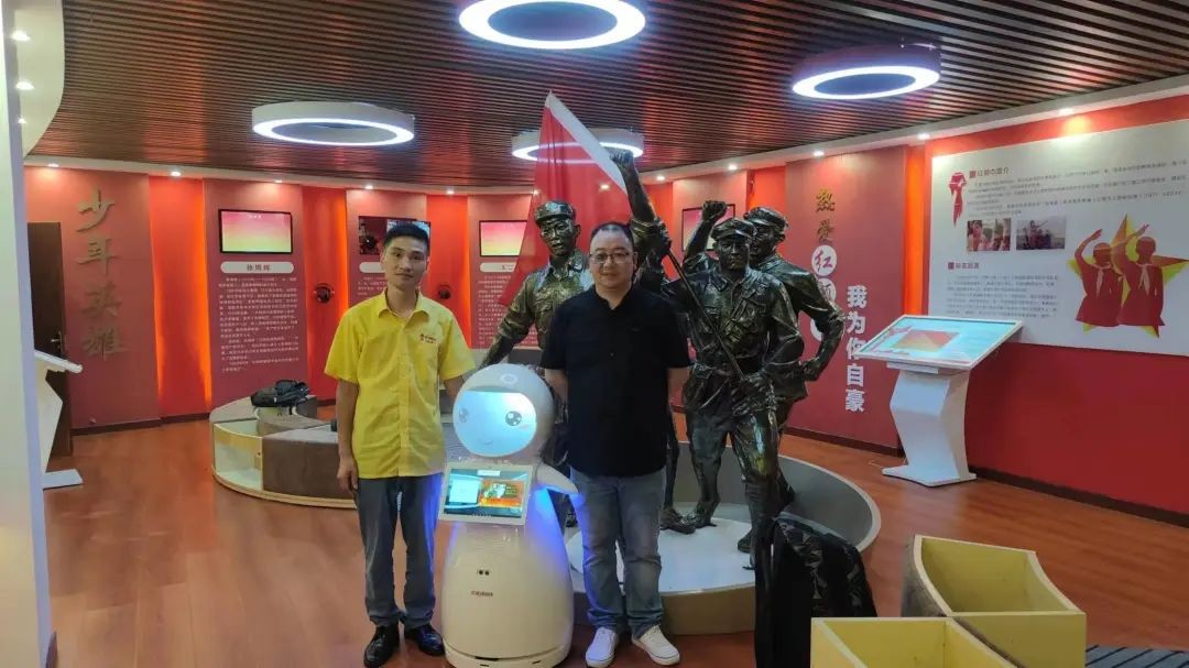 穿山甲机器人，助力“万州儿童福利院”红色...