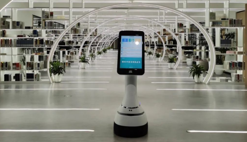 穿山甲精灵AI服务机器人，您的智能导游和图书顾问